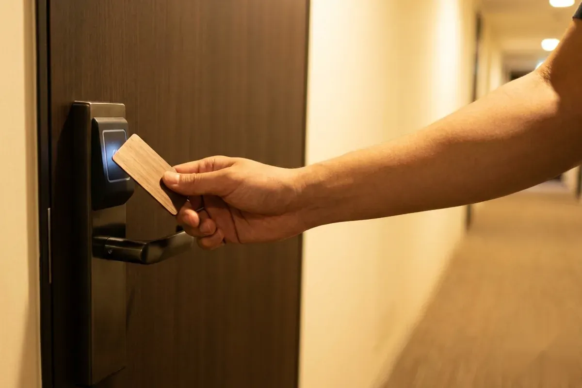 Saflok hotel lock — compatible key cards